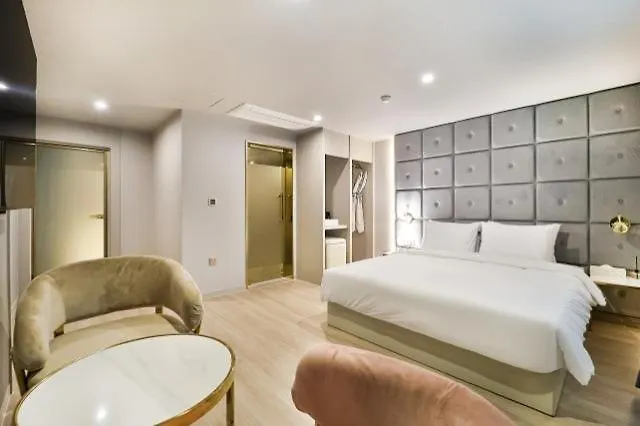 Songdo Denbsta Motel *